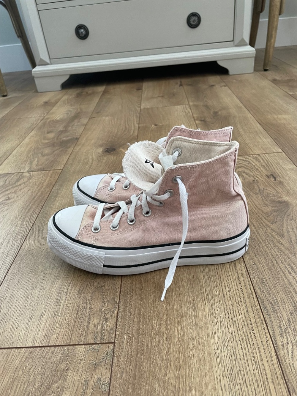 Hightop Platform Converse in Light Pink Size 7 - Picture 4 of 7
